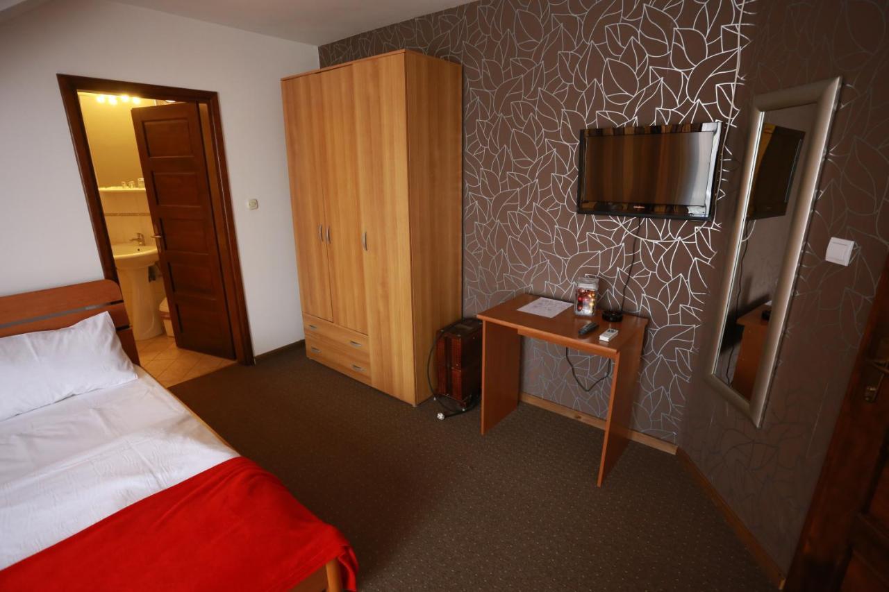 Rustika Sobe Bed & Breakfast โอซีเยก ภายนอก รูปภาพ